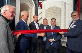 Grüner Strom statt Erdgas: Neuer Mikrowellenplasma-Hybrid-Ofen für High-Tech-Keramiken