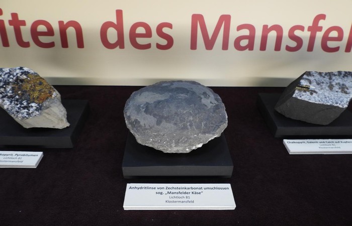 Was Minerale vom ehemaligen Kupfer-Bergbau im Mansfelder Land erzählen