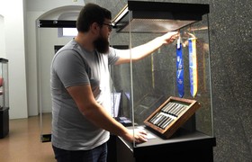 „40 Jahre Kustodie – Wissen bewahren, erforschen, vermitteln“: Sonderausstellung zeigt Highlights und Unbekanntes