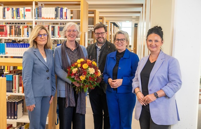 „KI-Kompetenzen stärken und Prozesse optimieren“: Sächsischer Bibliothekspreis für UB Freiberg