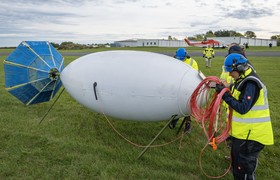 3D-Modelle für Zinn-Lagerstätten: Hubschrauber mit Sonde im West-Erzgebirge unterwegs